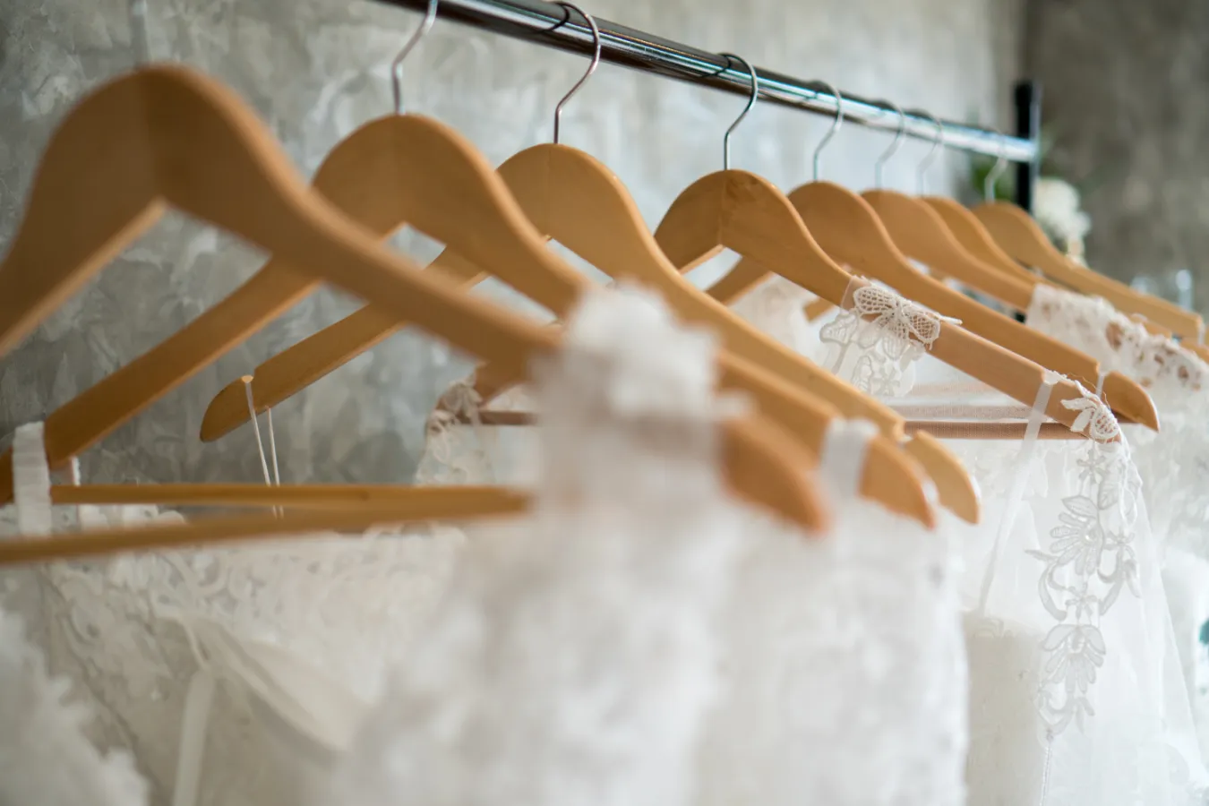 👰 Old Is New Again: The Vintage Wedding Dress Revival